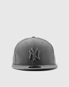 9Fifty Yankees Color Basic Fitted Hat