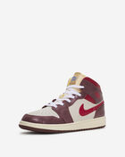 Big Kids' Air Jordan 1 Mid SE