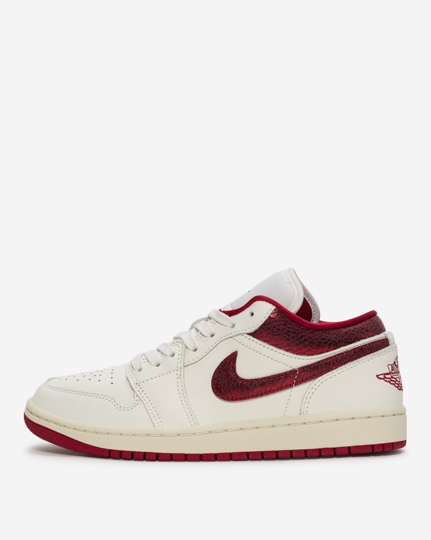 ◆正規品◆NIKE AIR JORDAN 1 LOW SE SAIL TEAM RED(W)◆関税込 Shop Jordan Air Jordan 1 Low SE HJ9338-106 white | SNIPES USA
