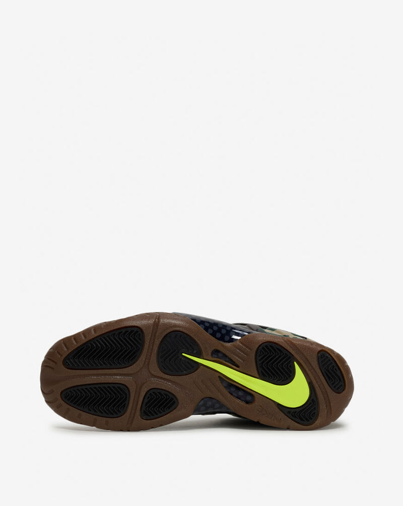 Nike Big Kids' Air Foamposite Pro Premium IV7555-001 Camo 6