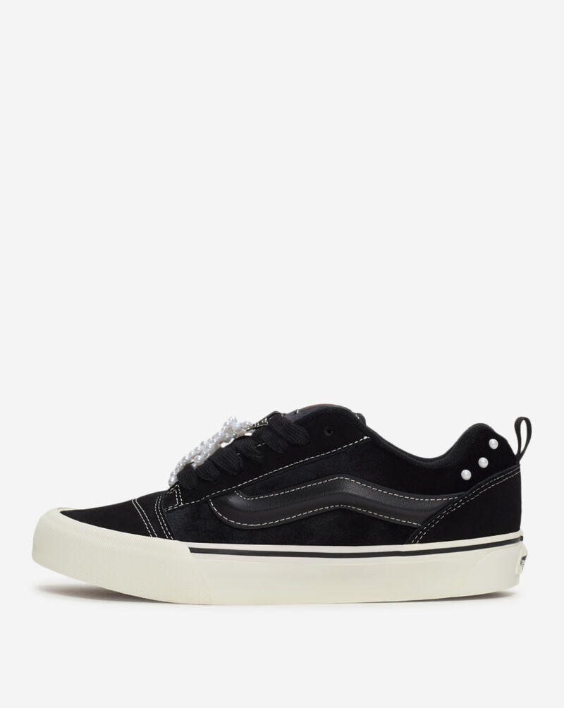 Vans Knu Skool VN000D6ZBLA Black 1