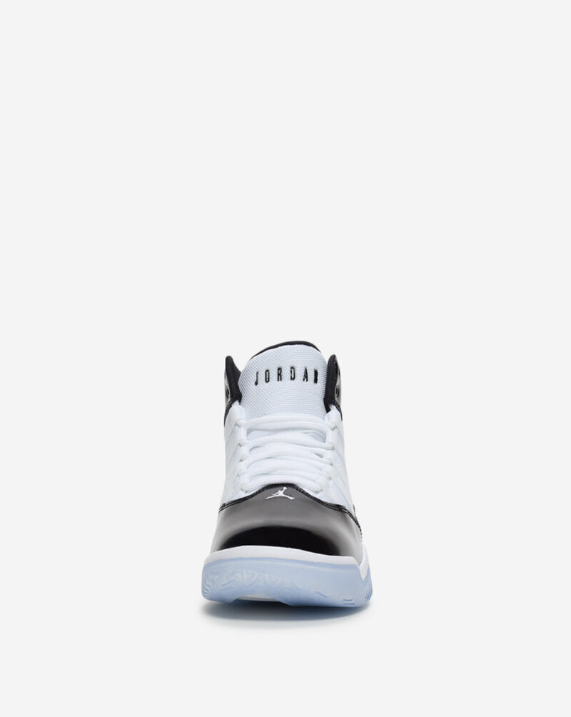 Jordan Big Kids' Max Aura AQ9214-011 White 3