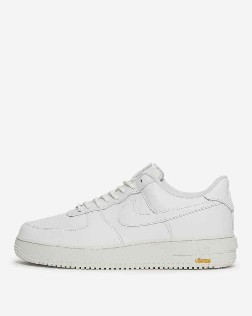 Shop Nike Air Force 1 GORE-TEX HV5953-100 white | SNIPES USA