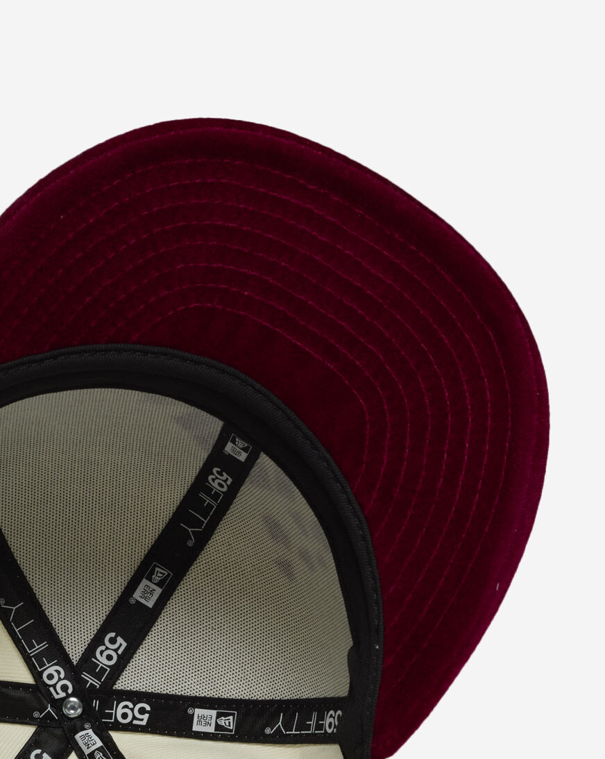Shop New Era 59Fifty New York Yankees V-Day Fitted Hat 60876425