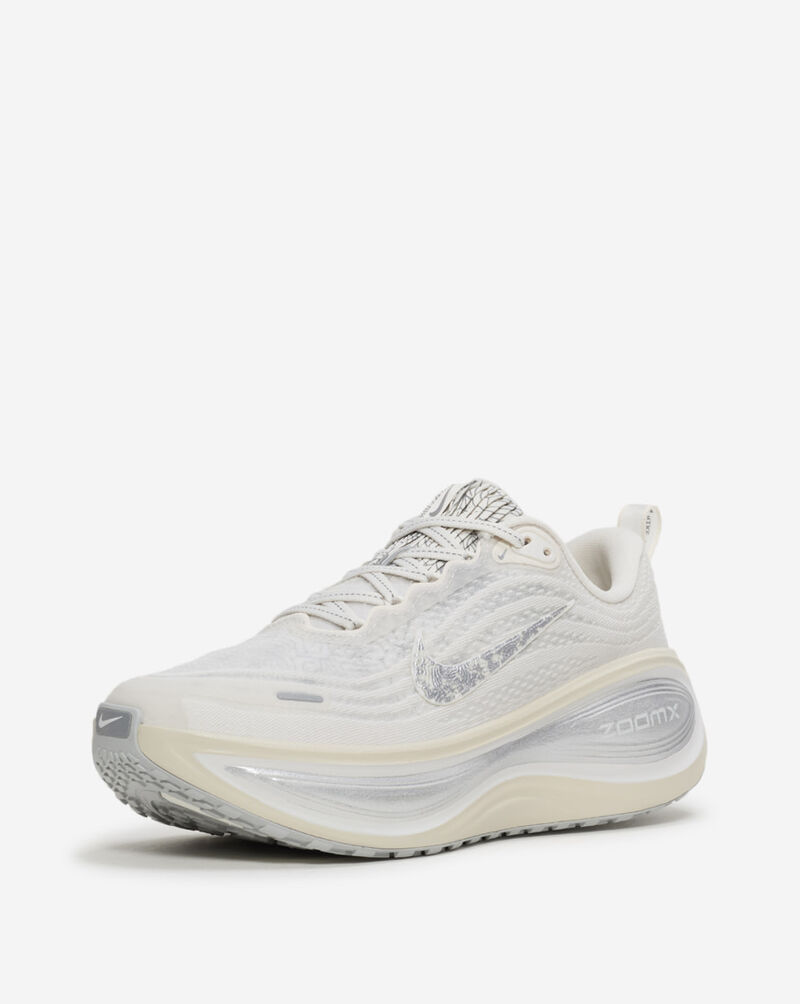 Nike Vomero Plus IM8331-001 White 2