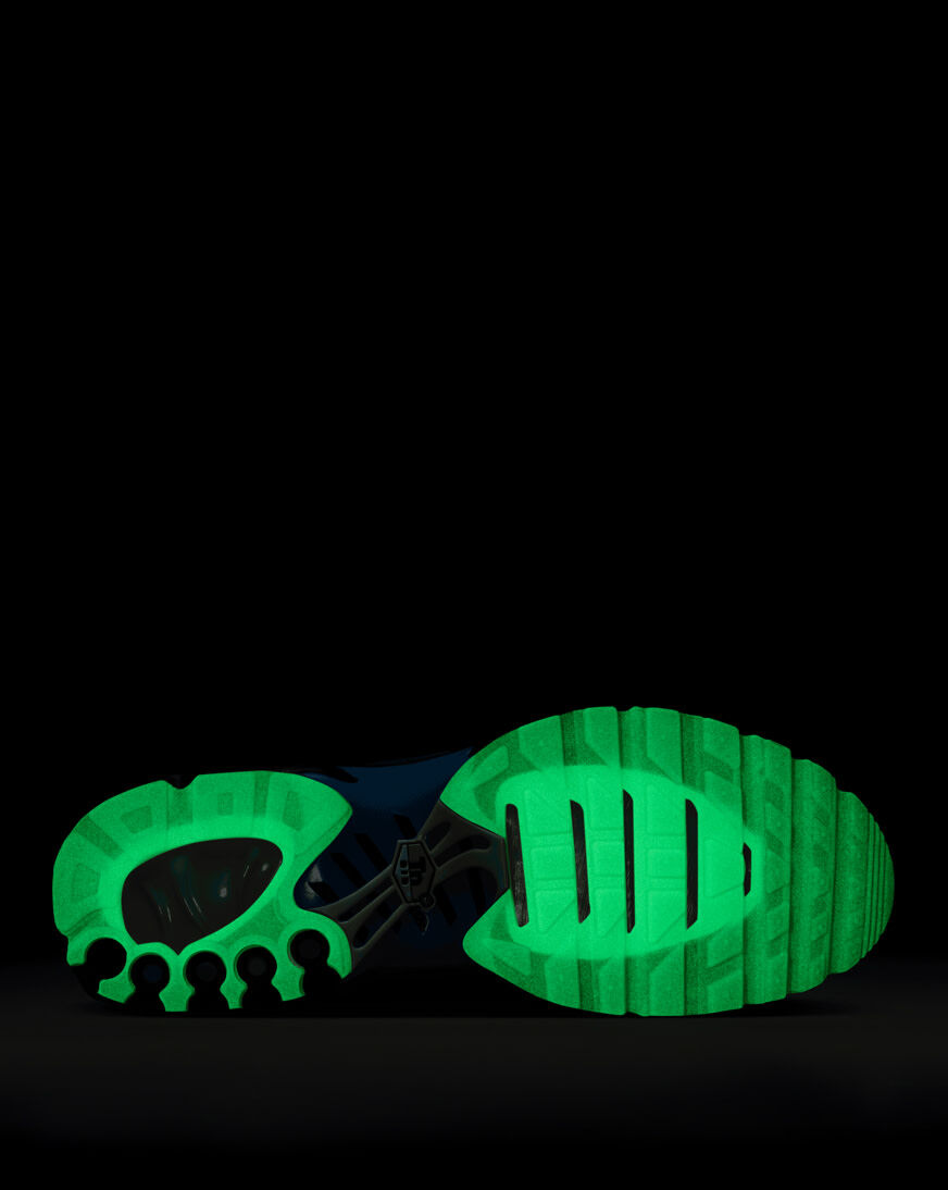 Shop Nike Air Max Plus x Doernbecher Freestyle 