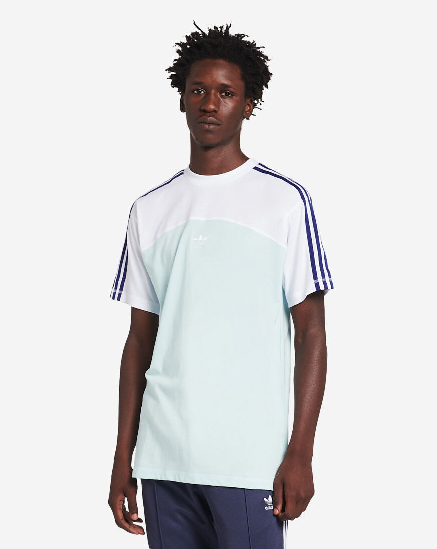 adidas t shirt snipes