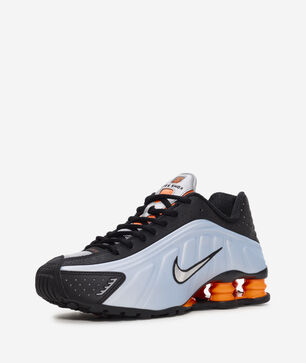 Shox R4