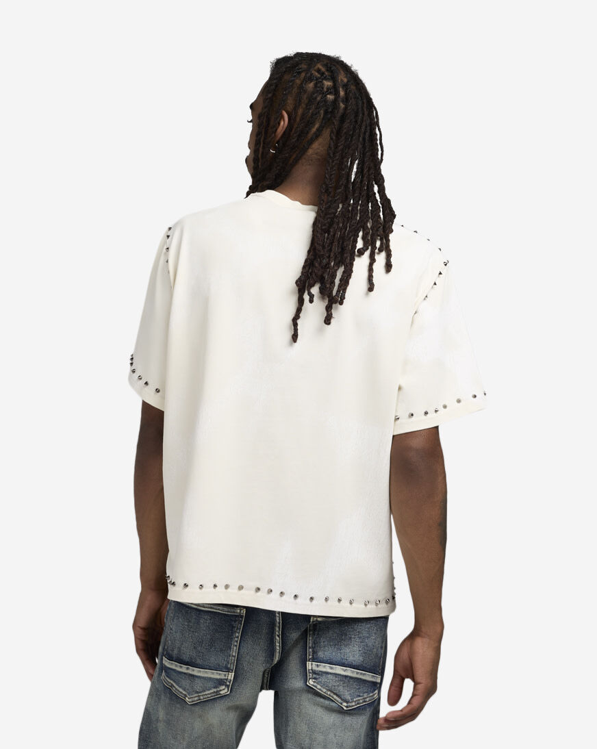 Shop Smoke Rise Ascended Studded Tee KT25661SN-CHA white | SNIPES USA
