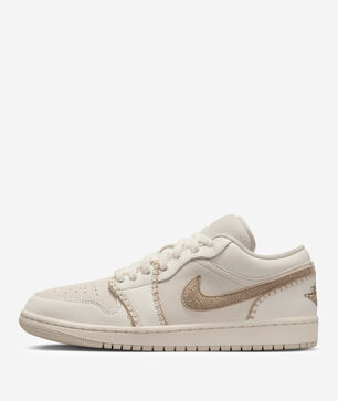 Air Jordan 1 Low SE