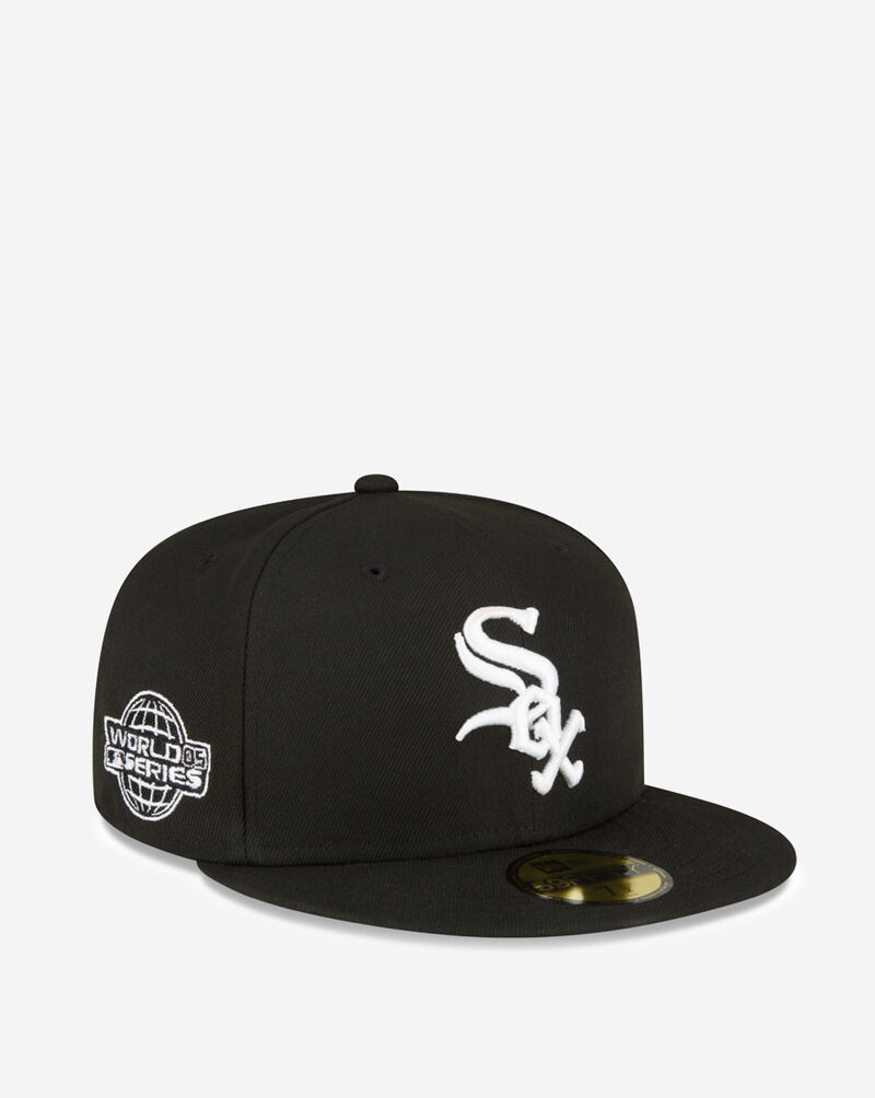 New Era 59Fifty Chicago White Sox Sidepatch Hat 60291296-ERA Black 1