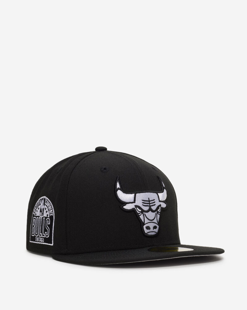 New Era 59Fifty Chicago Bulls Fitted Hat 60398666 Black 1