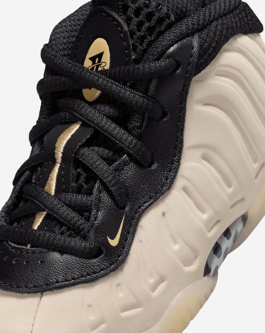 Infant black foamposites store