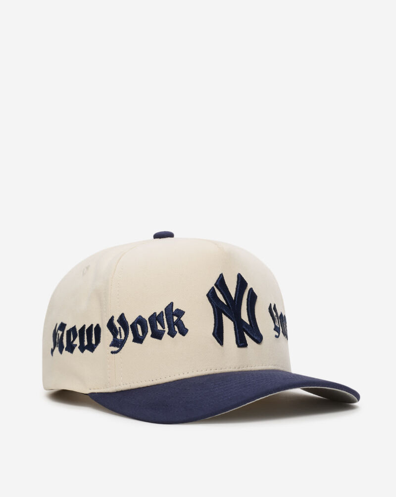 Mitchell  Ness New York Yankees Pro Pinch Old English Fit Snapback Hat HP14499-NYYCRNY cream 1