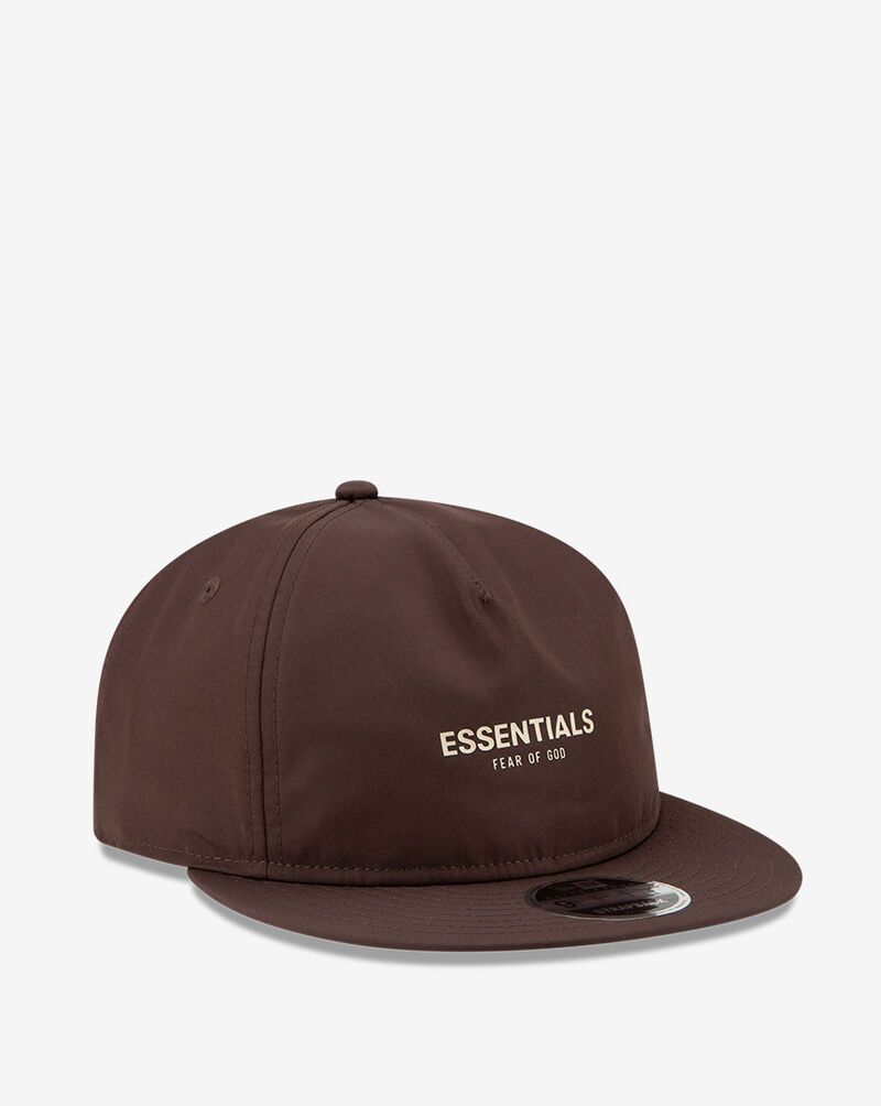 Shop New Era 9Fifty Essentials FOG Strapback 60224491 brown | SNIPES USA