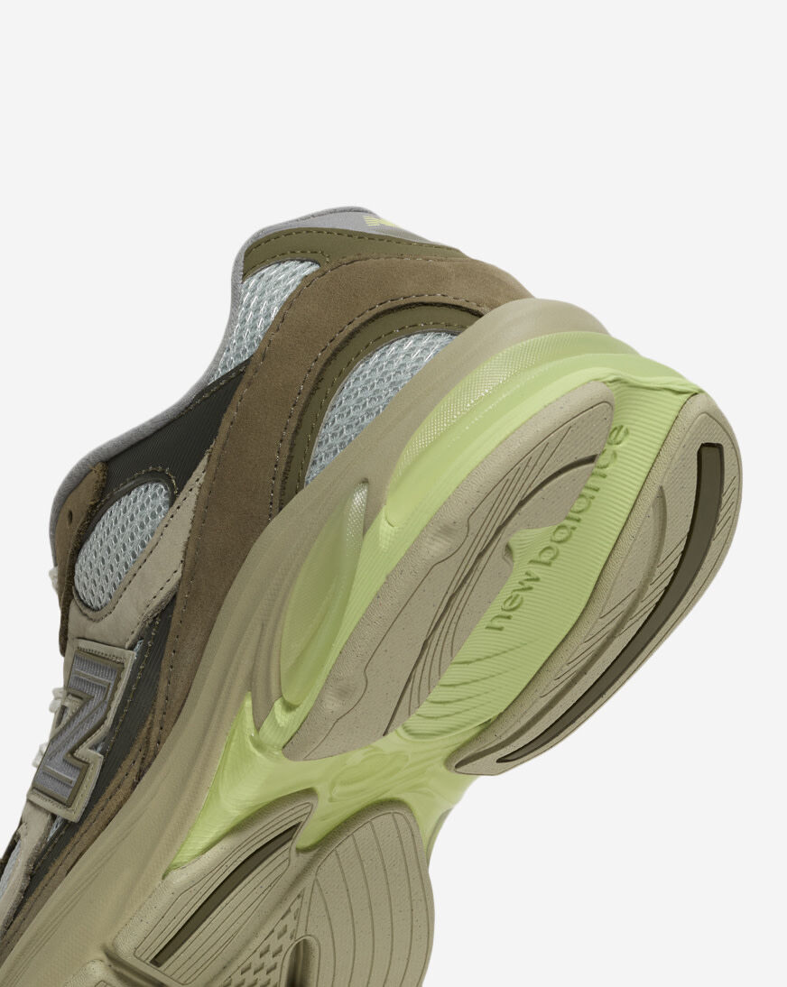 Shop New Balance ABZORB 2010 U20101AH green | SNIPES USA