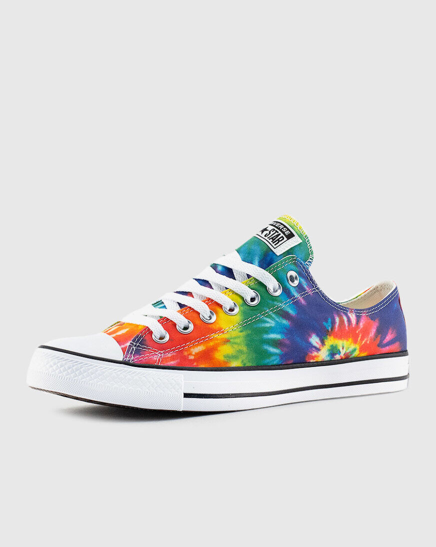 chuck taylor all star tie dye low top