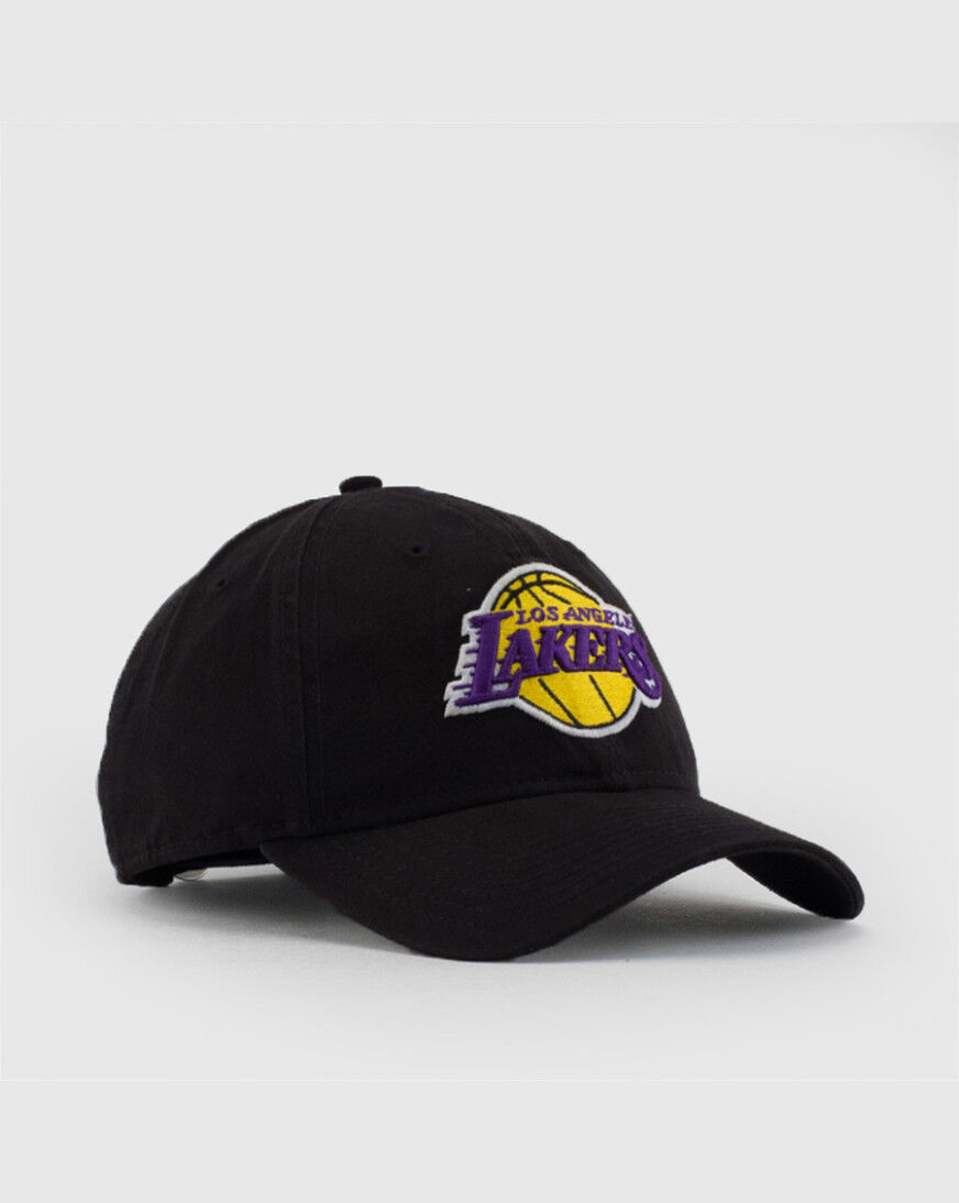Lakers dad hat black