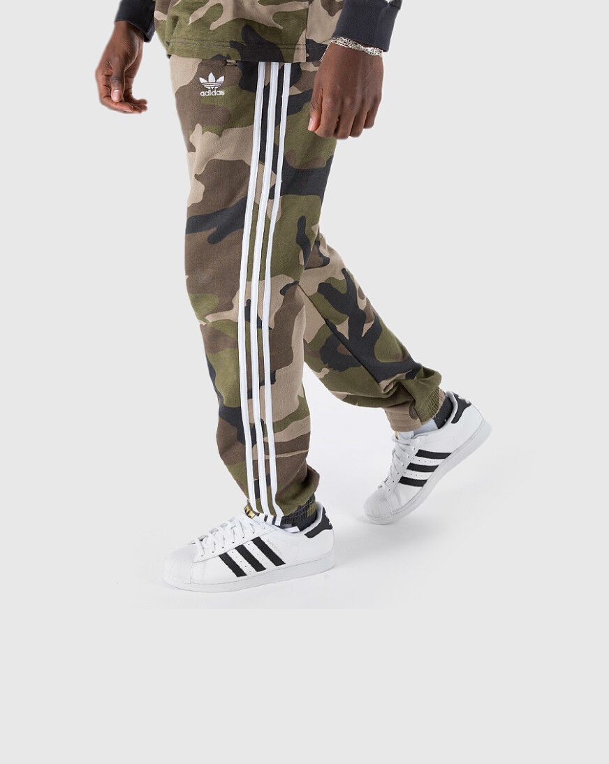 adidas camo fleece pants