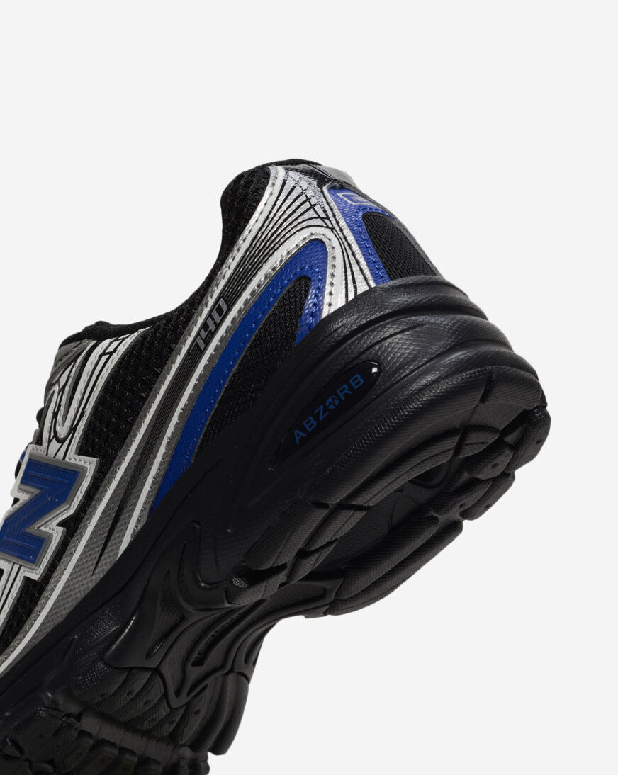 Shop New Balance Grade School 740 G7401XJ black | SNIPES USA