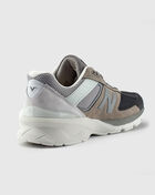 990v5