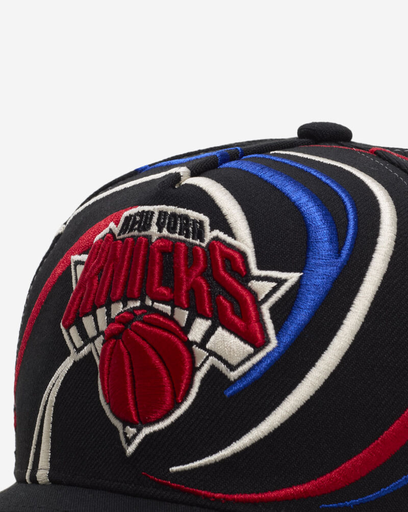 Mitchell  Ness New York Knicks Pro Pinch Swirl Snapback Hat HP14507-NYKBLCK Black 2