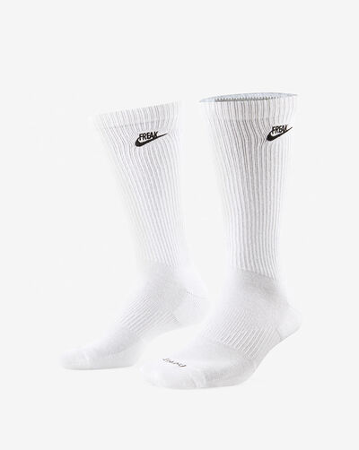 giannis socks nike