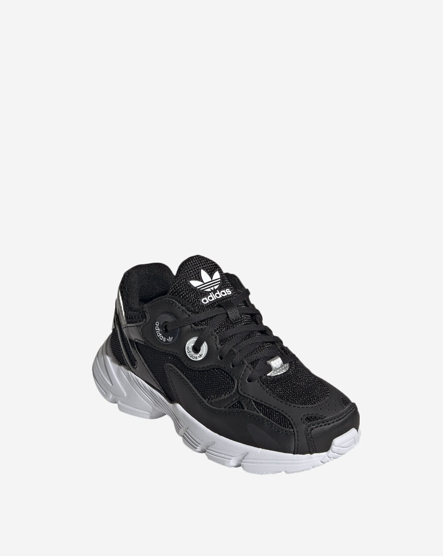 snipes falcon adidas