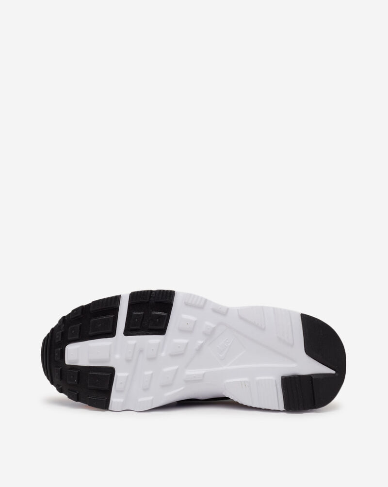 grade school nike huarache