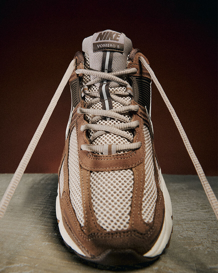 Shop Nike Zoom Vomero 5 HF1553-004 brown | SNIPES USA