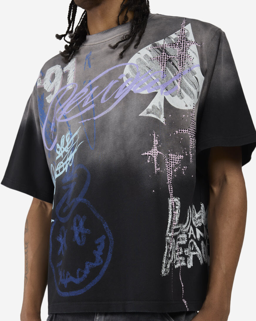Shop Smoke Rise Smiley Tee KT26S425SN-BLK black | SNIPES USA