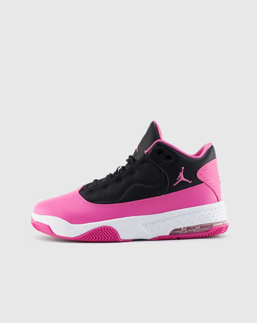 snipes jordan aura 2