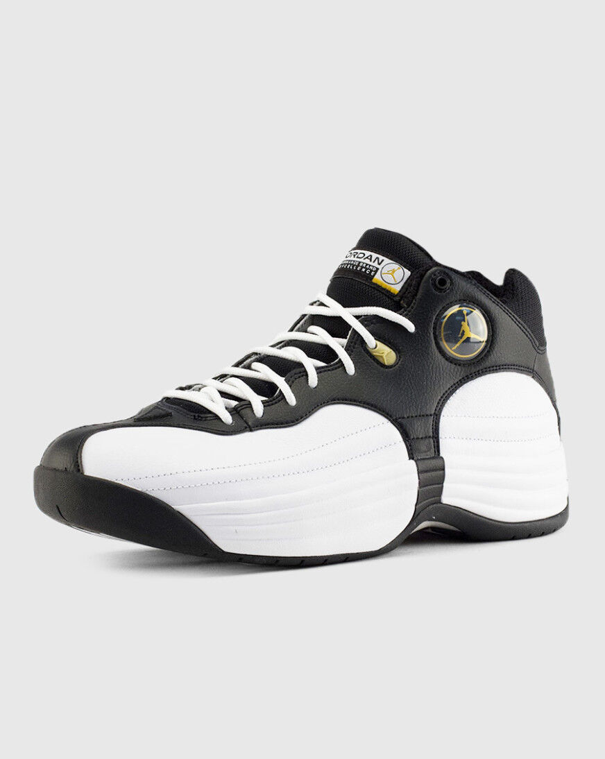 jumpman team 1 shoes