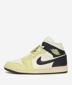 Air Jordan 1 Mid SE