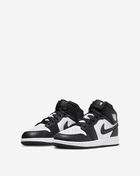 Grade School Air Jordan 1 Mid SE