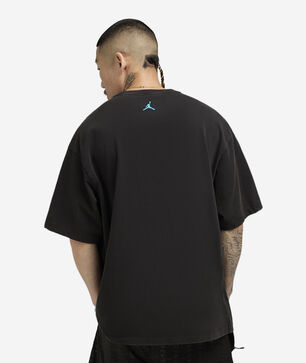 Flight Essentials Graphic T-Shirt