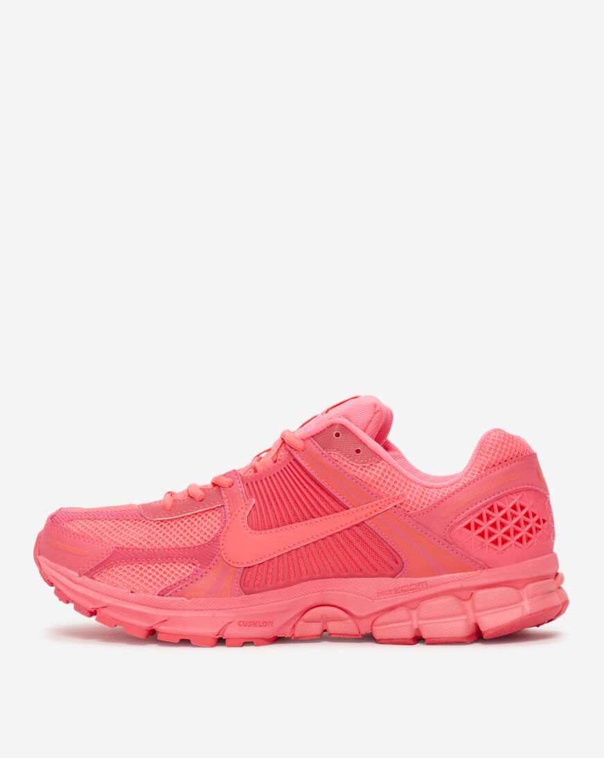 Shop Nike Zoom Vomero 5 HF5493-600 red | SNIPES USA