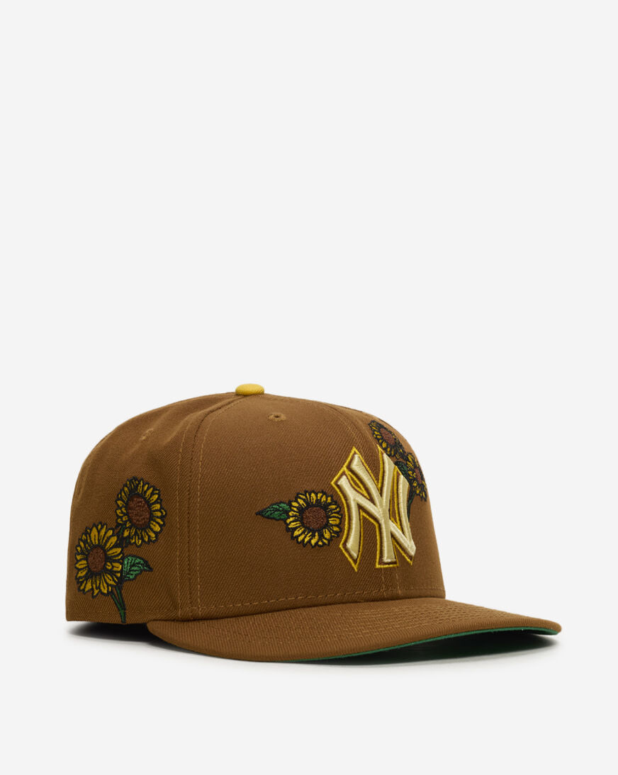 Shop New Era 59Fifty New York Yankees Sunflower Fitted Hat