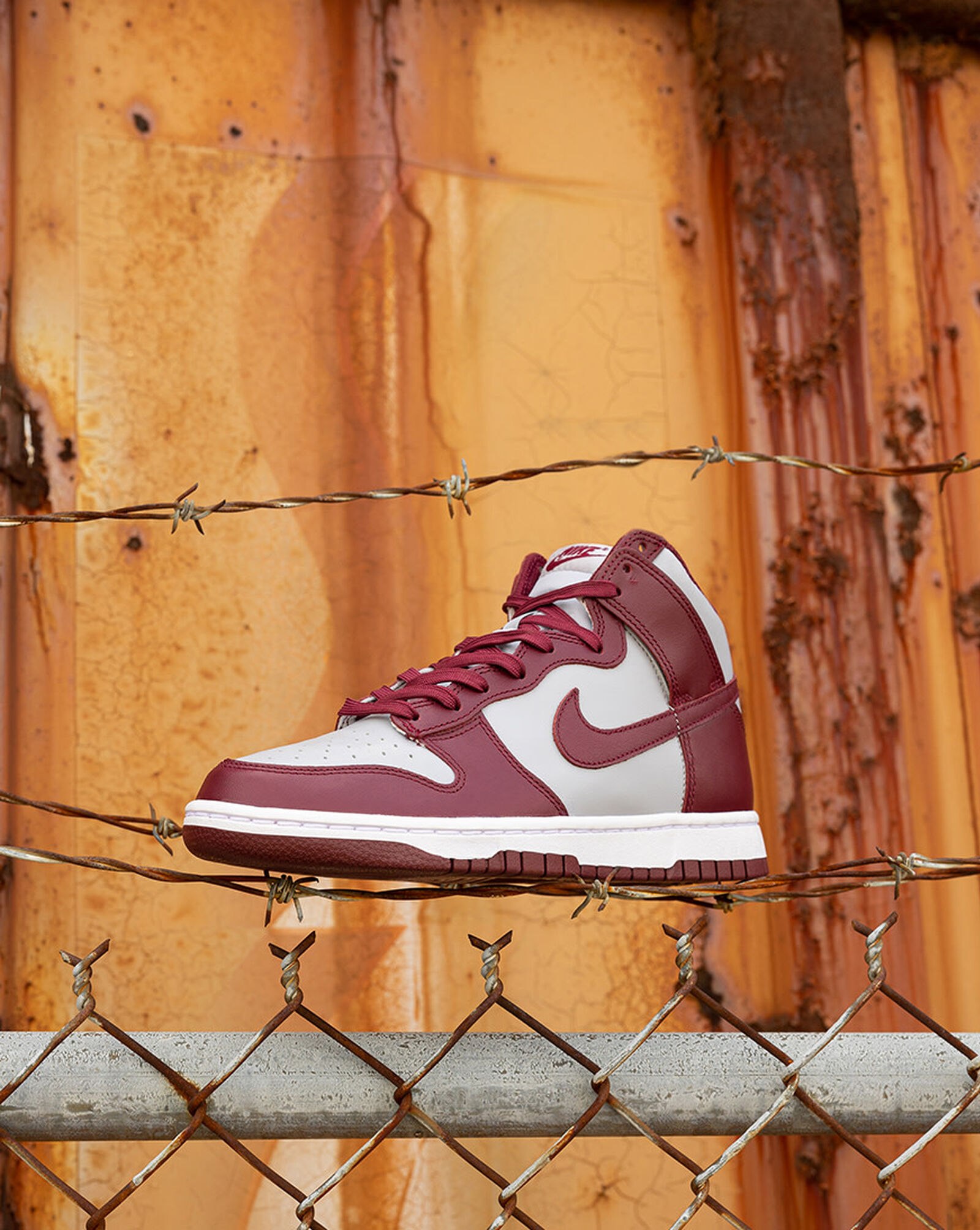 snipes nike dunk high