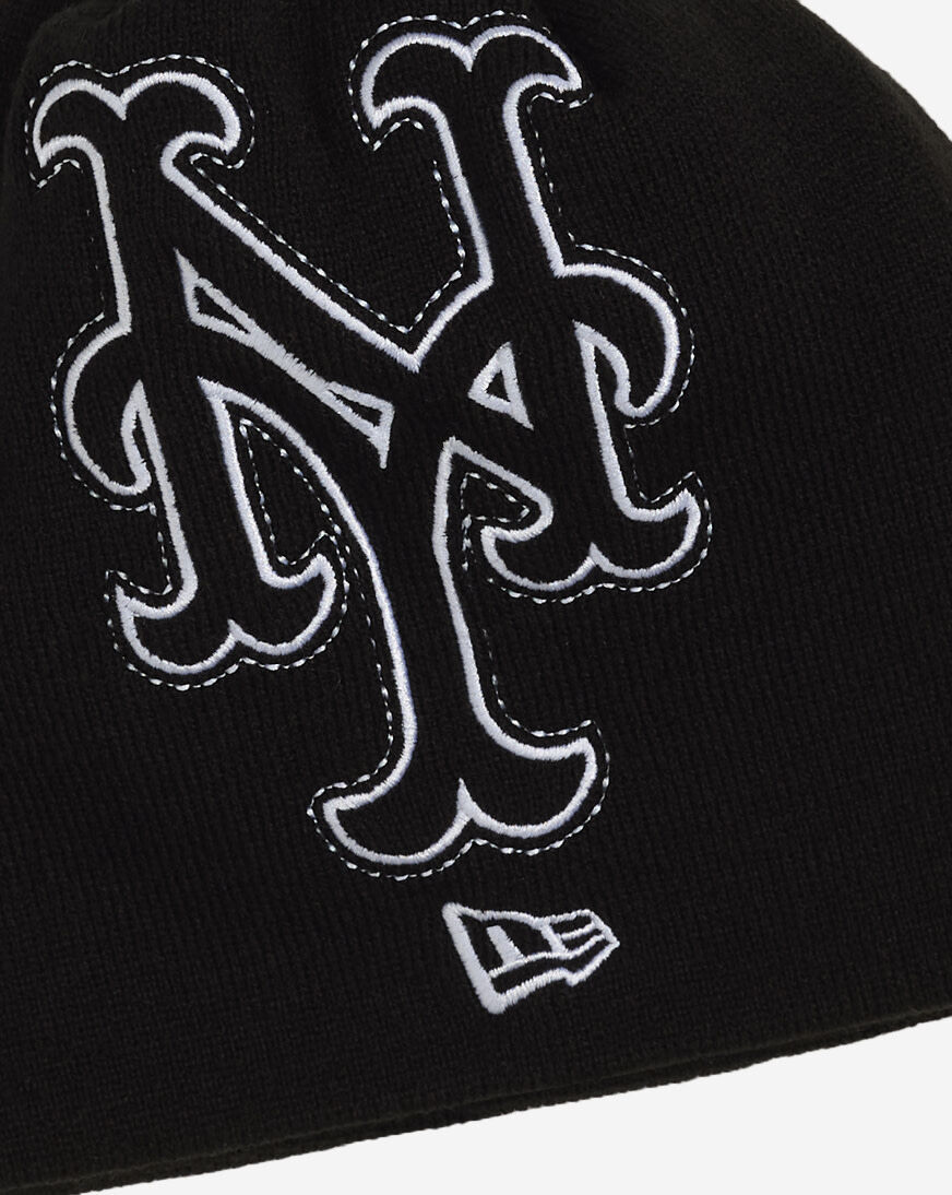 Shop New Era New York Mets Script Oversized Logo Knit 60981483