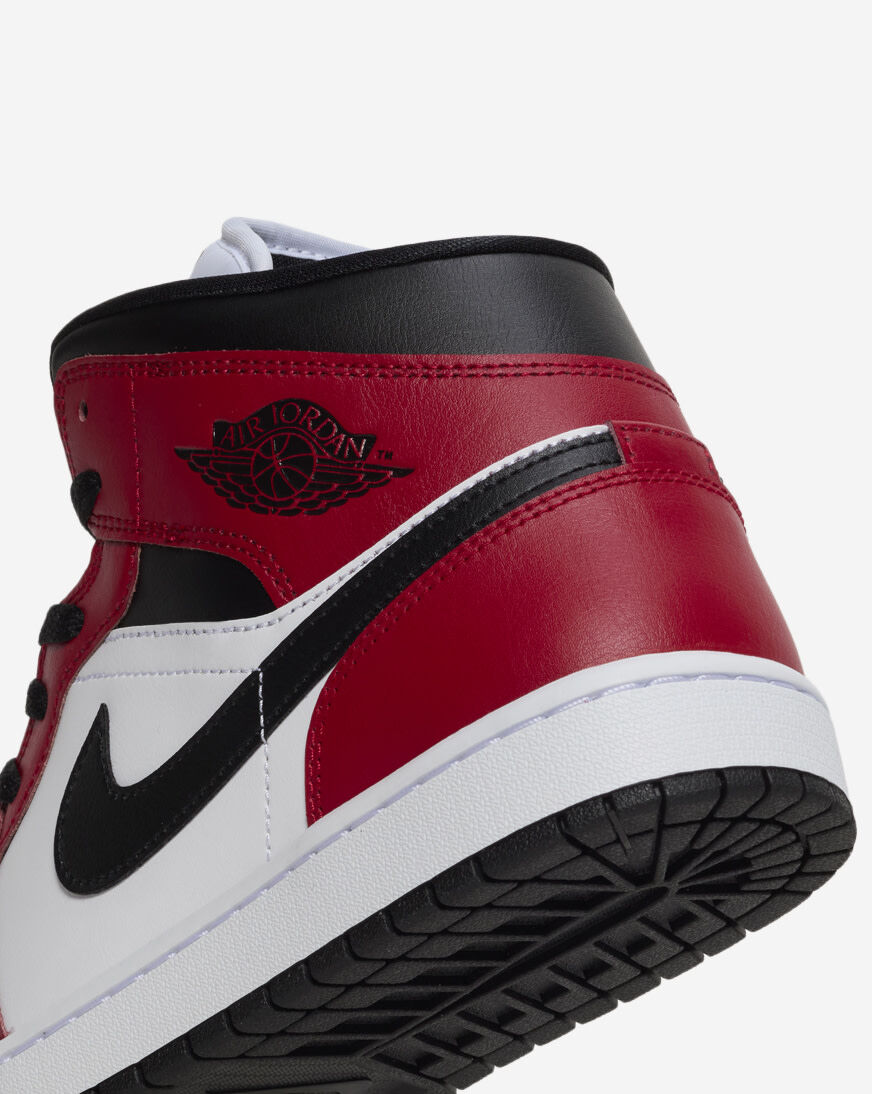Shop Jordan Air Jordan 1 Mid 554724-069 red | SNIPES USA