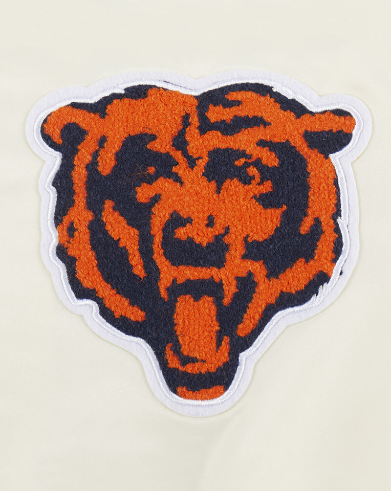 PRO STANDARD Chicago Bears Retro Classic Rib Satin Jacket FCHU44000-EMN cream 2