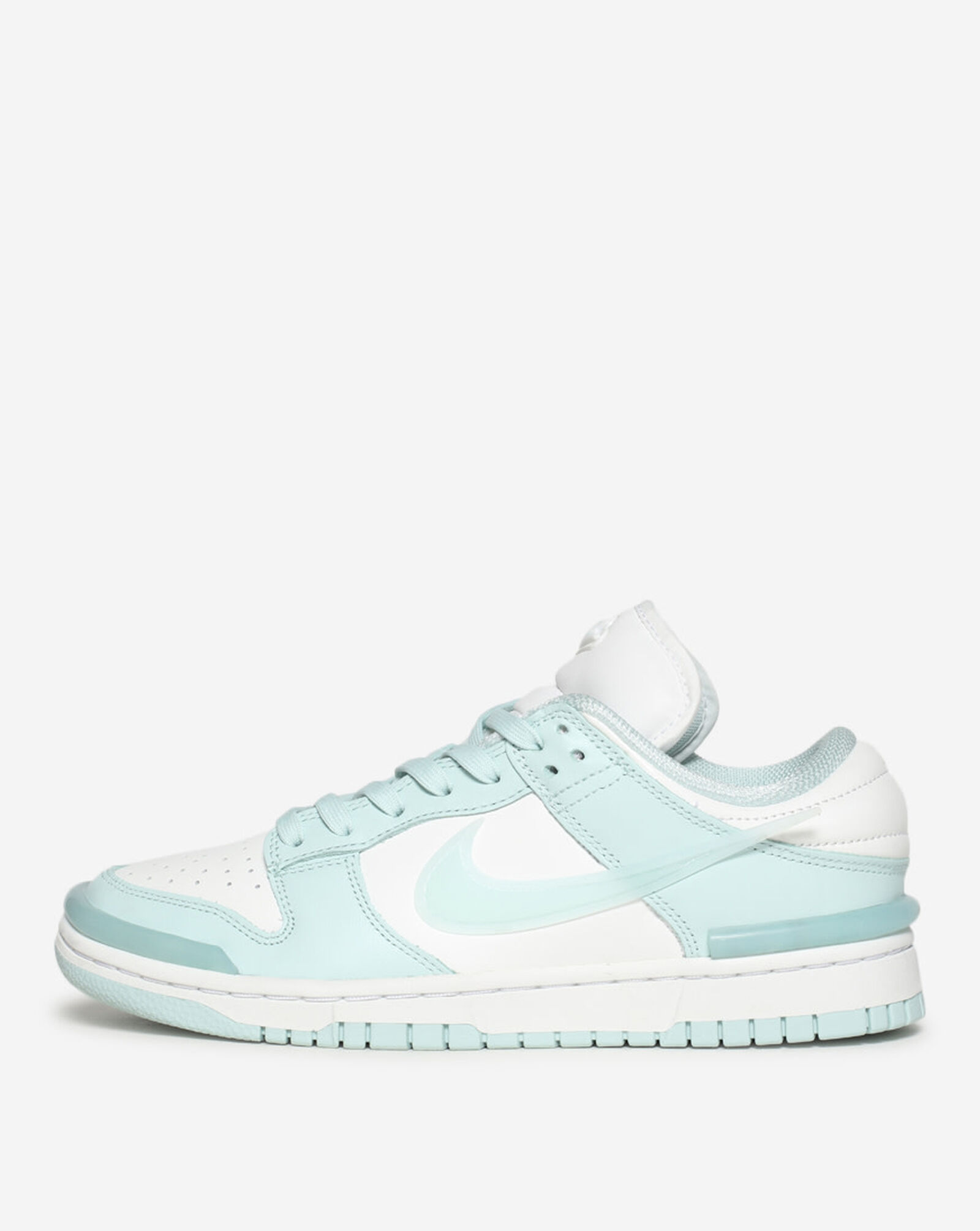 snipes nike dunk low black white