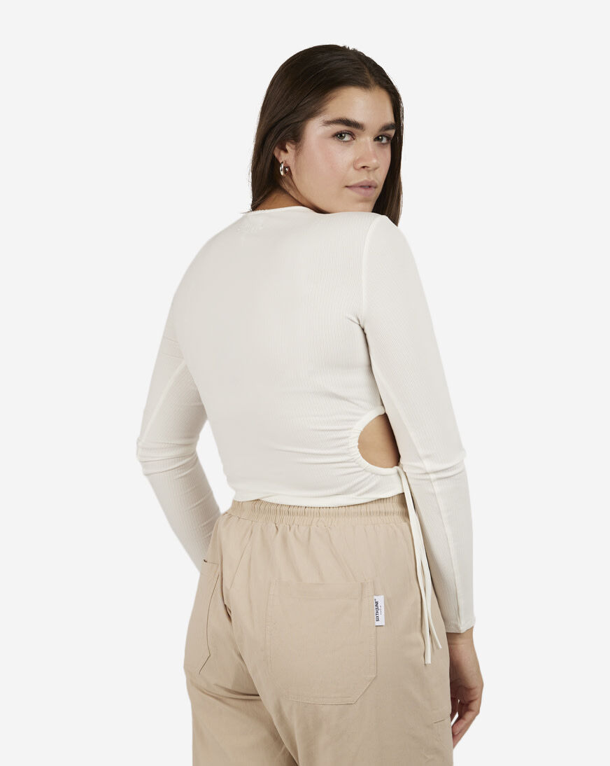 Shop Sixth June Side Ruched Long Sleeve Crop Top 33705-WHIT white | SNIPES  USA