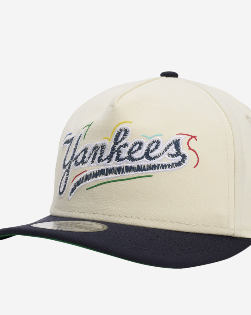 New Era 9Fifty New York Yankees Scribble Golfer Snapback Hat 60641285 White 2