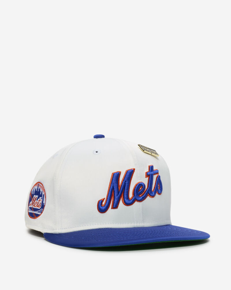New Era 59Fifty New York Mets Satin Fitted Hat 60623221 White 1