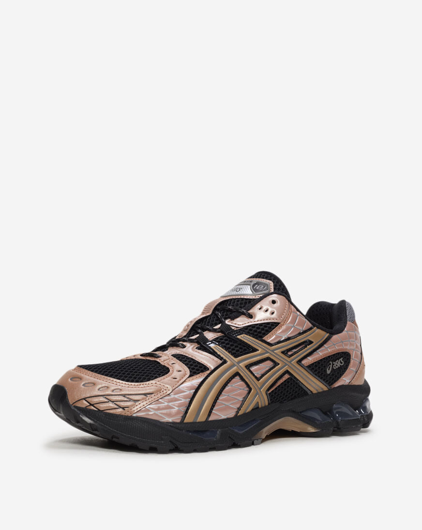 Shop Asics GEL-NIMBUS 10.1 1203A761-001 black | SNIPES USA