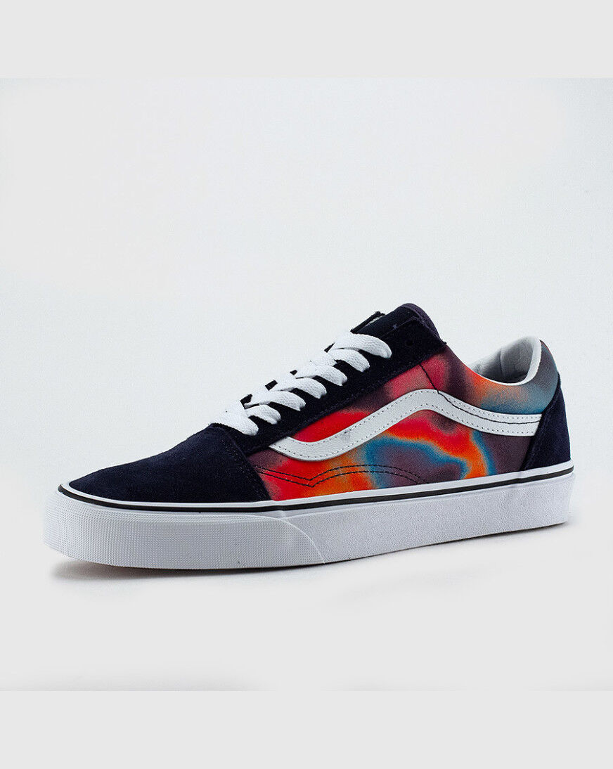 dark aura vans