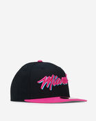 New Era 59Fifty Miami Wording Fitted Hat 70473690 Black 1