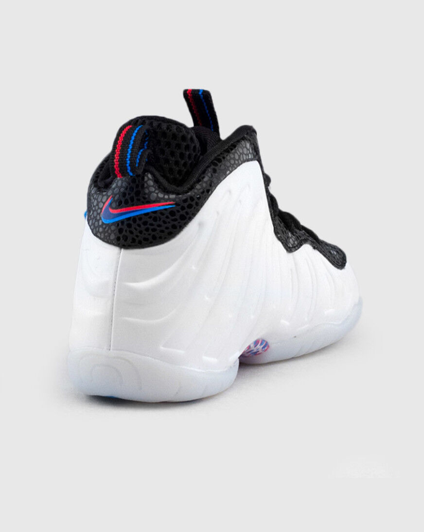 white blue hero red orbit foams